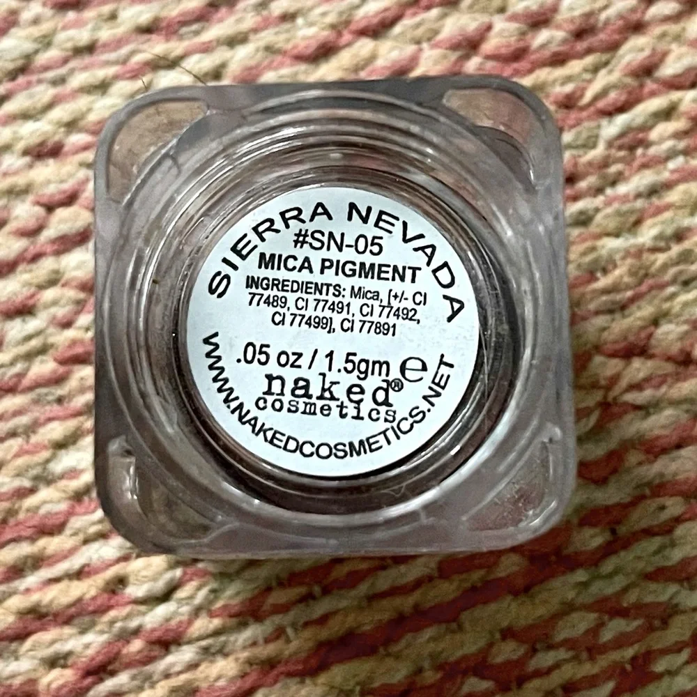 NWT Eyeshadows - Clinique, Elizabeth Arden, Naked, NYX, Lancôme, Butter London…
